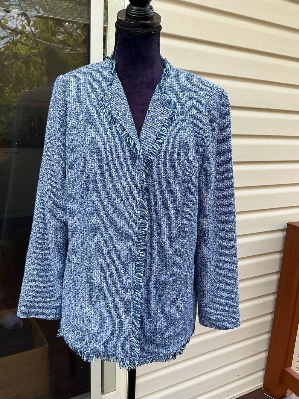 Chico's Light Blue Tweed Fringe-Trim Blazer🦋